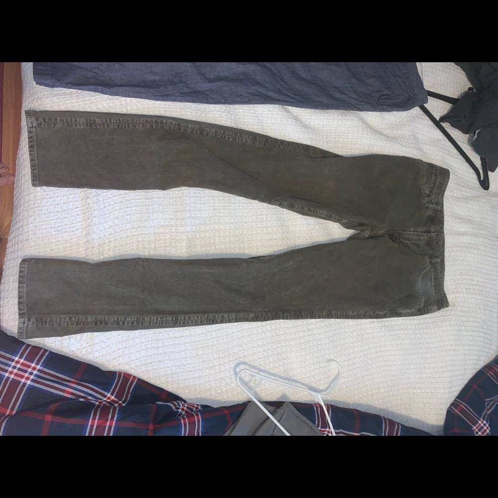 American eagle grey khakis